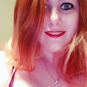 Meet your Posher, Virginia